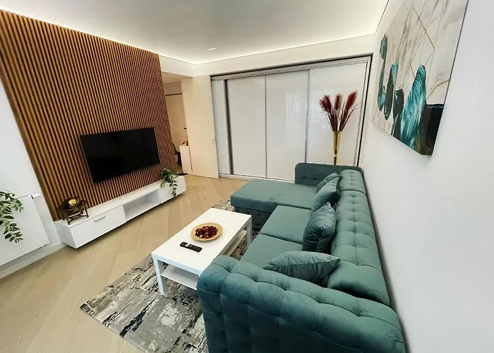Luxury Wellness--- Cortina North, Pipera- Voluntari